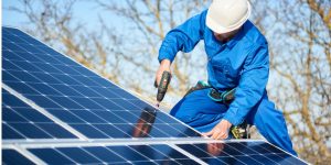 Installation Maintenance Panneaux Solaires Photovoltaïques à Chatillon